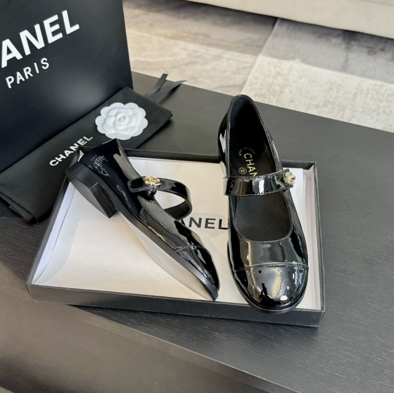 Chanel Low Shoes